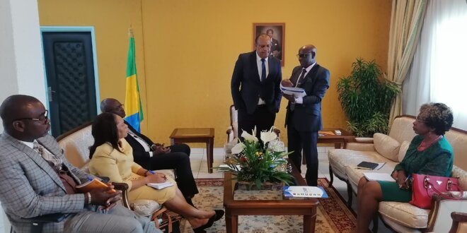 Audience accordée au Secrétariat Exécutif  de la COREP par le Ministre de la Pêche et de l’Economie Maritime du Gabon 10/05/2022